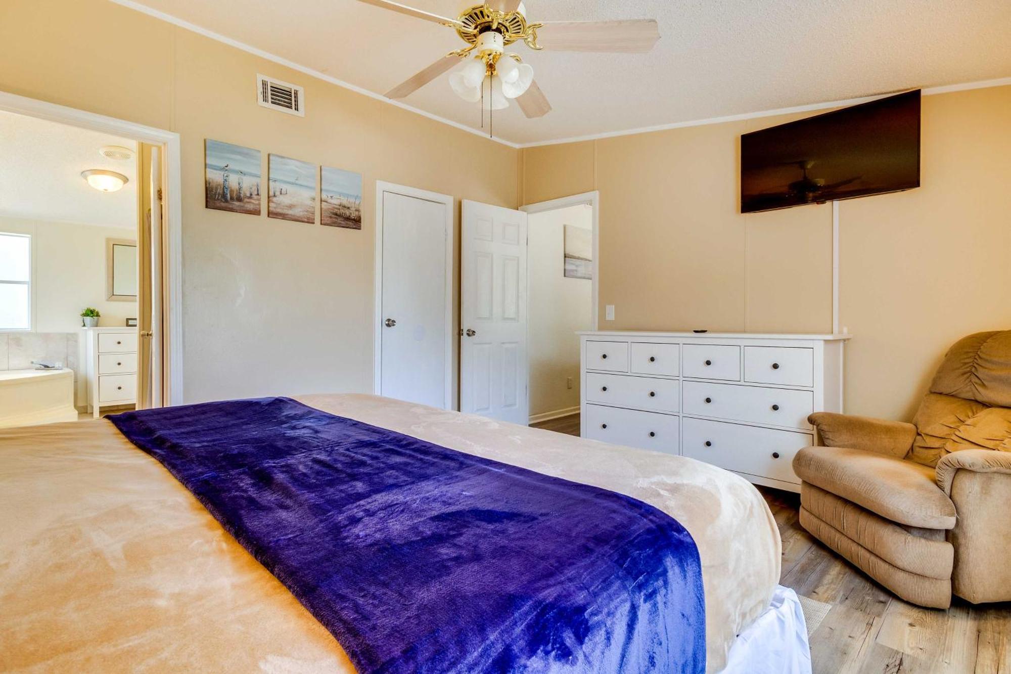 Stunning Pensacola Home, 8 Mi To Downtown! 외부 사진