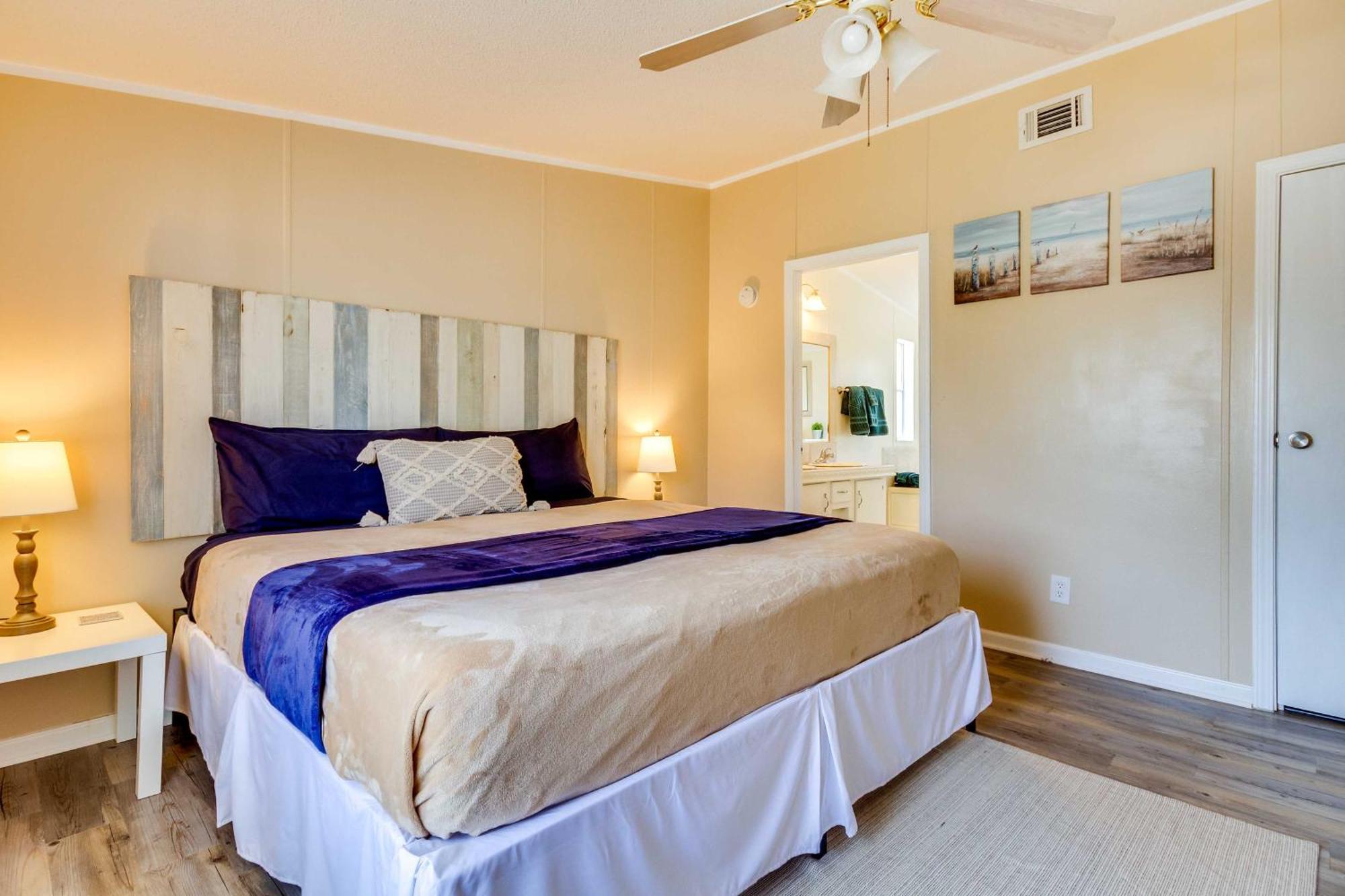 Stunning Pensacola Home, 8 Mi To Downtown! 외부 사진