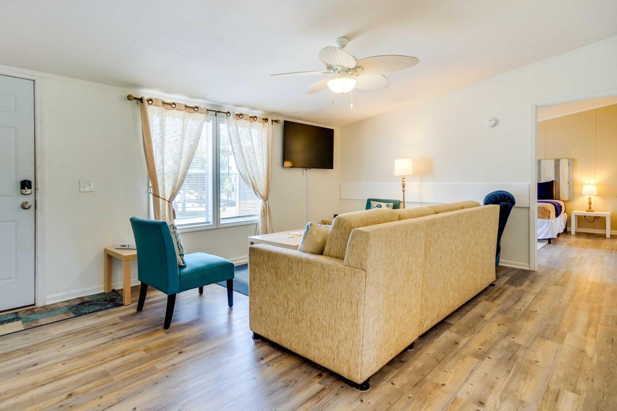Stunning Pensacola Home, 8 Mi To Downtown! 외부 사진